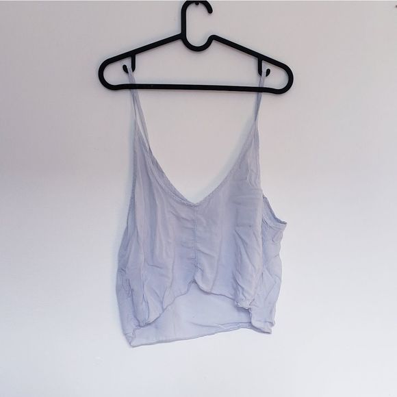 🛍FREEW/PURCHASE🛍White tank top - Picture 3 of 3